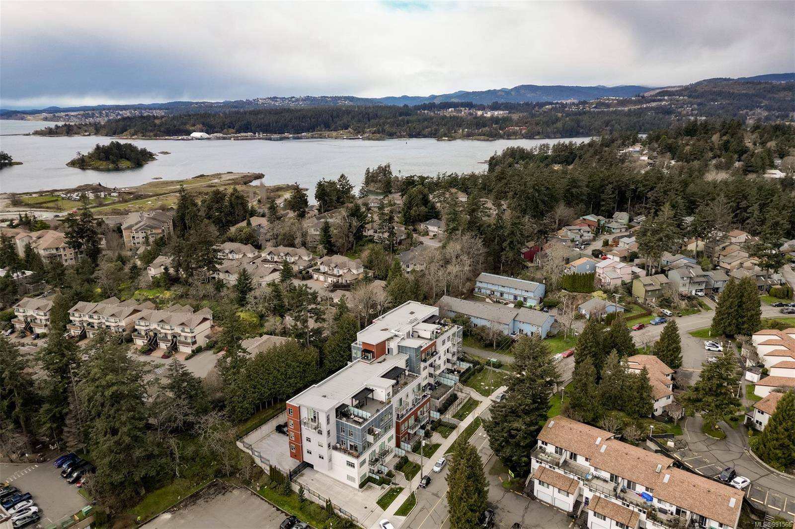 View Royal, BC V9A 0H6,1450 Glentana Rd #603