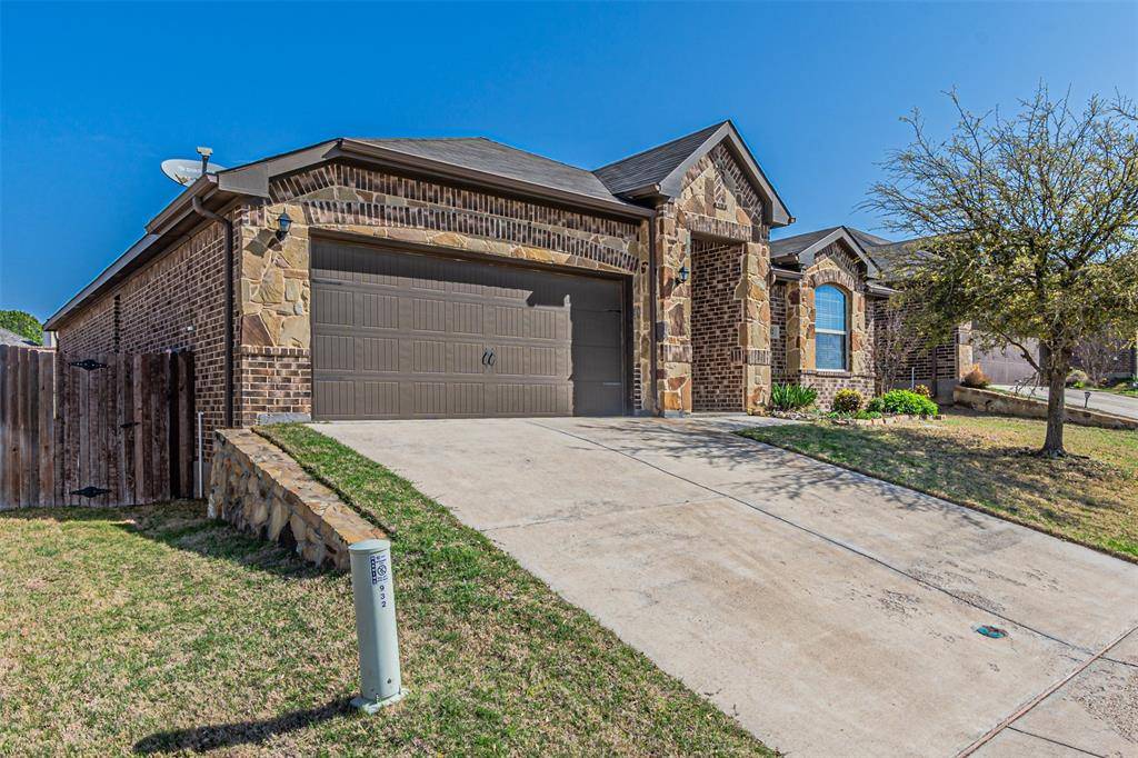Weatherford, TX 76087,932 Deer Valley Drive