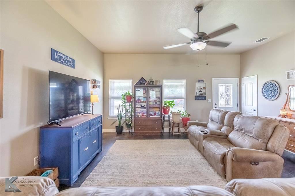 Abilene, TX 79602,218 Hog Eye Road