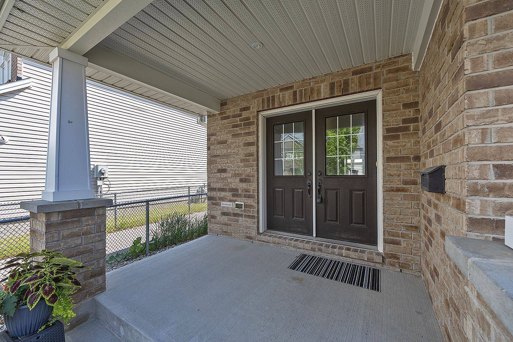 Kingston, ON K7P 0C4,516 Savannah CT