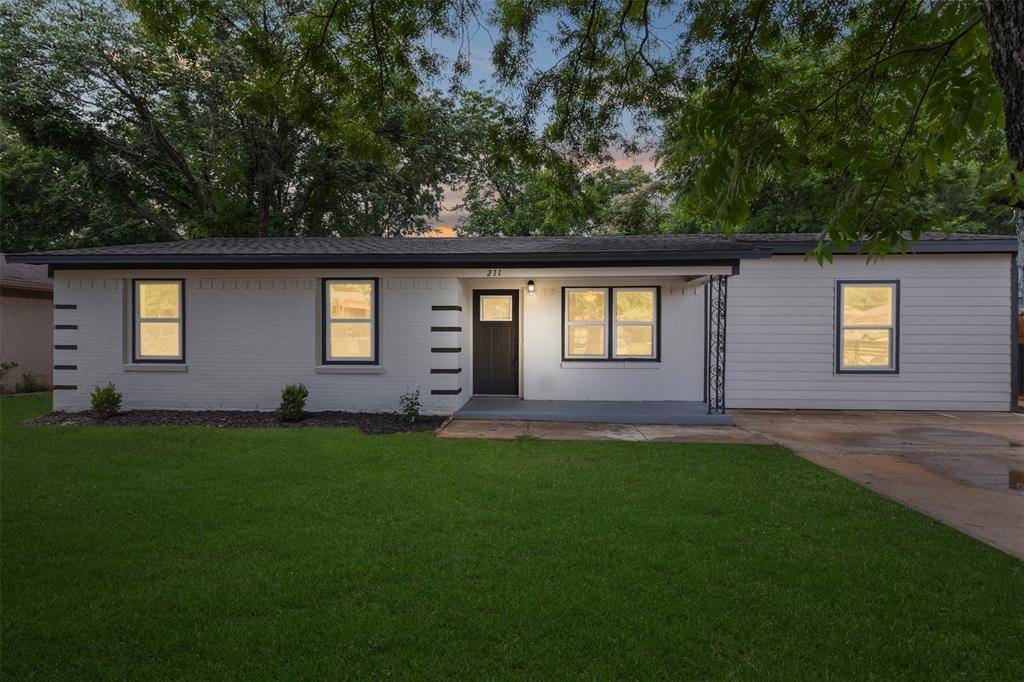 Dallas, TX 75217,211 Palm Oak Drive