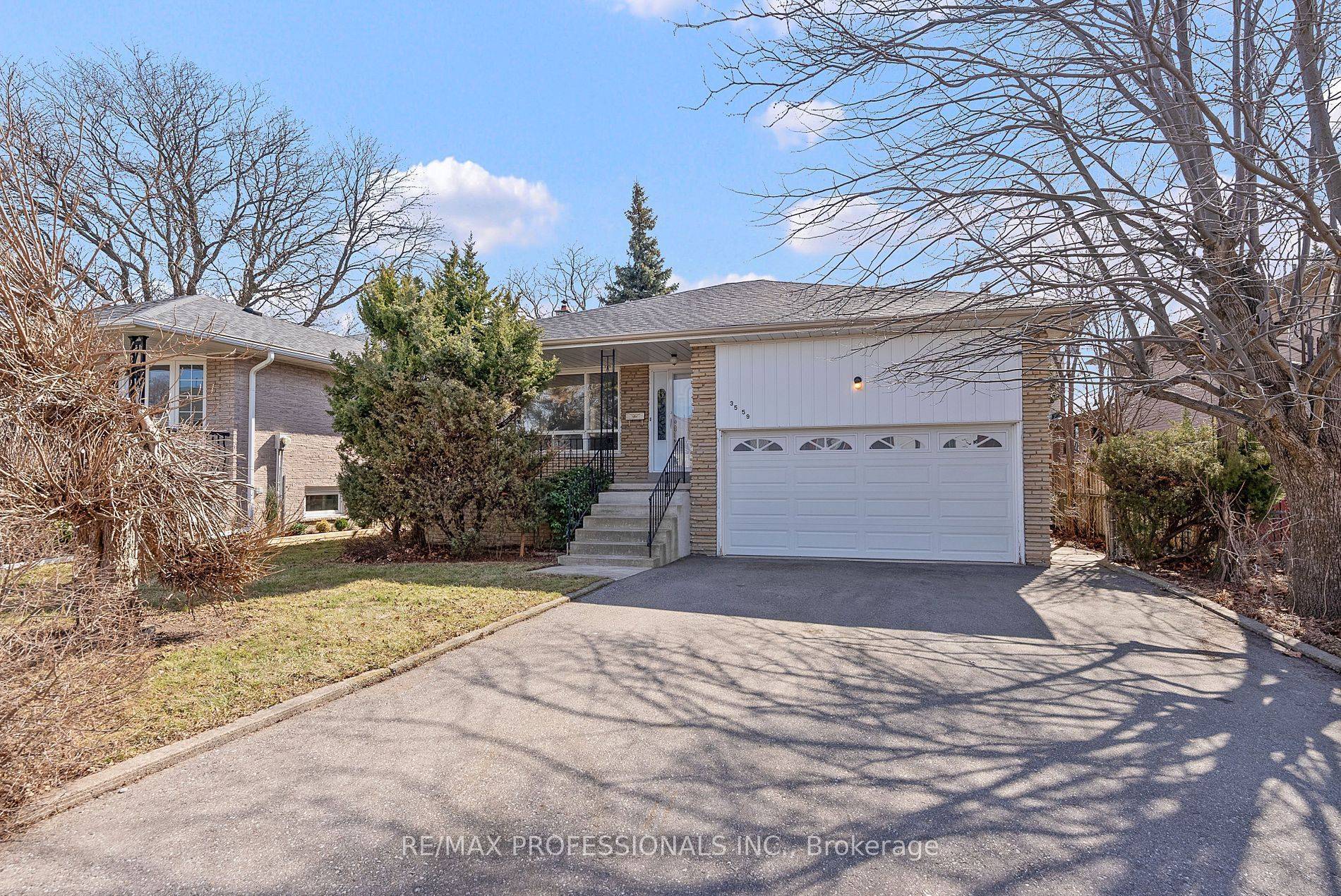 Mississauga, ON L4X 1X6,3559 Haven Glenn N/A