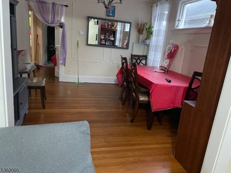 Elizabeth City, NJ 07202,19 Watson Ave