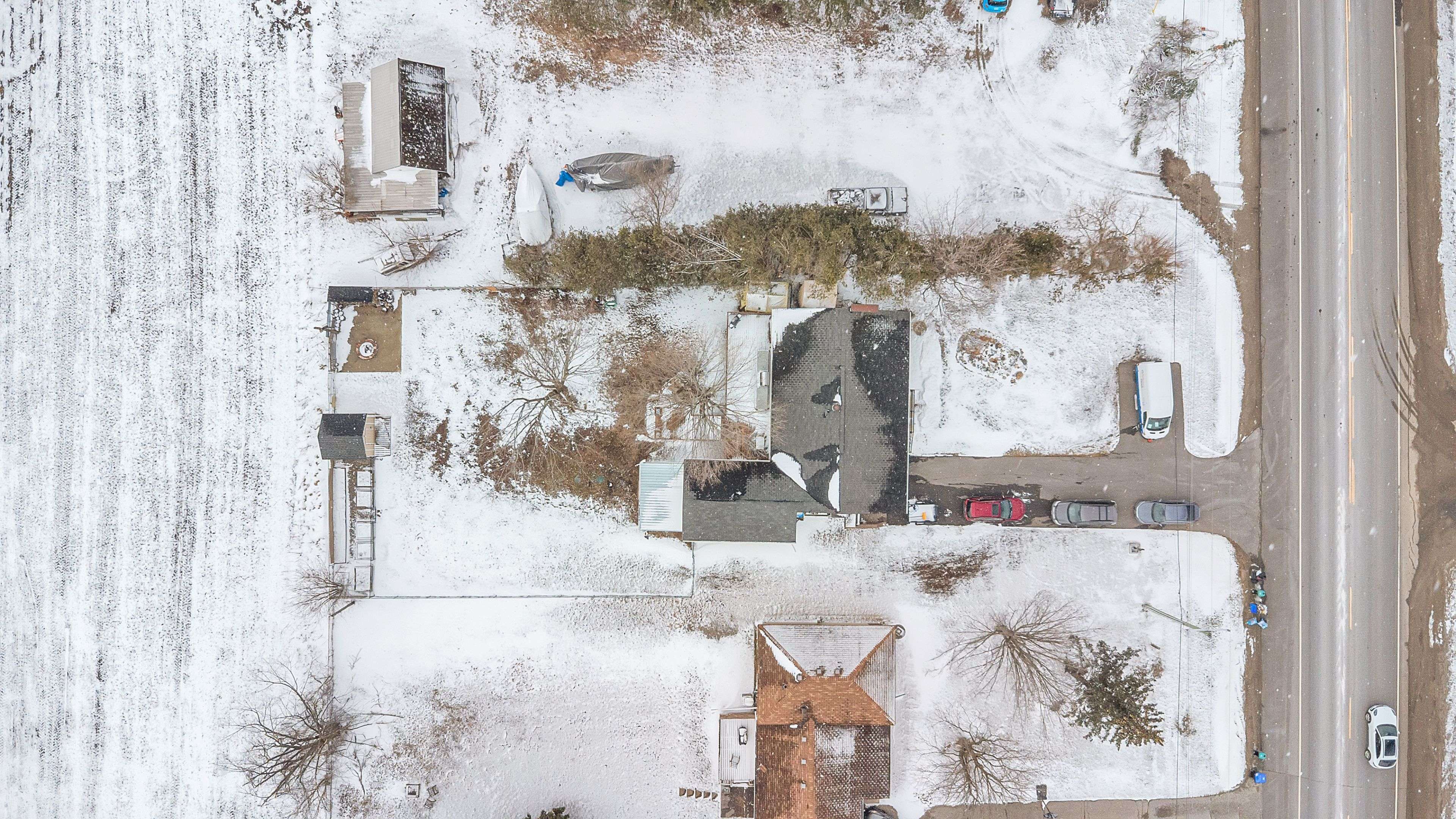 Oro-medonte, ON L3V 6H2,8740 12 HWY