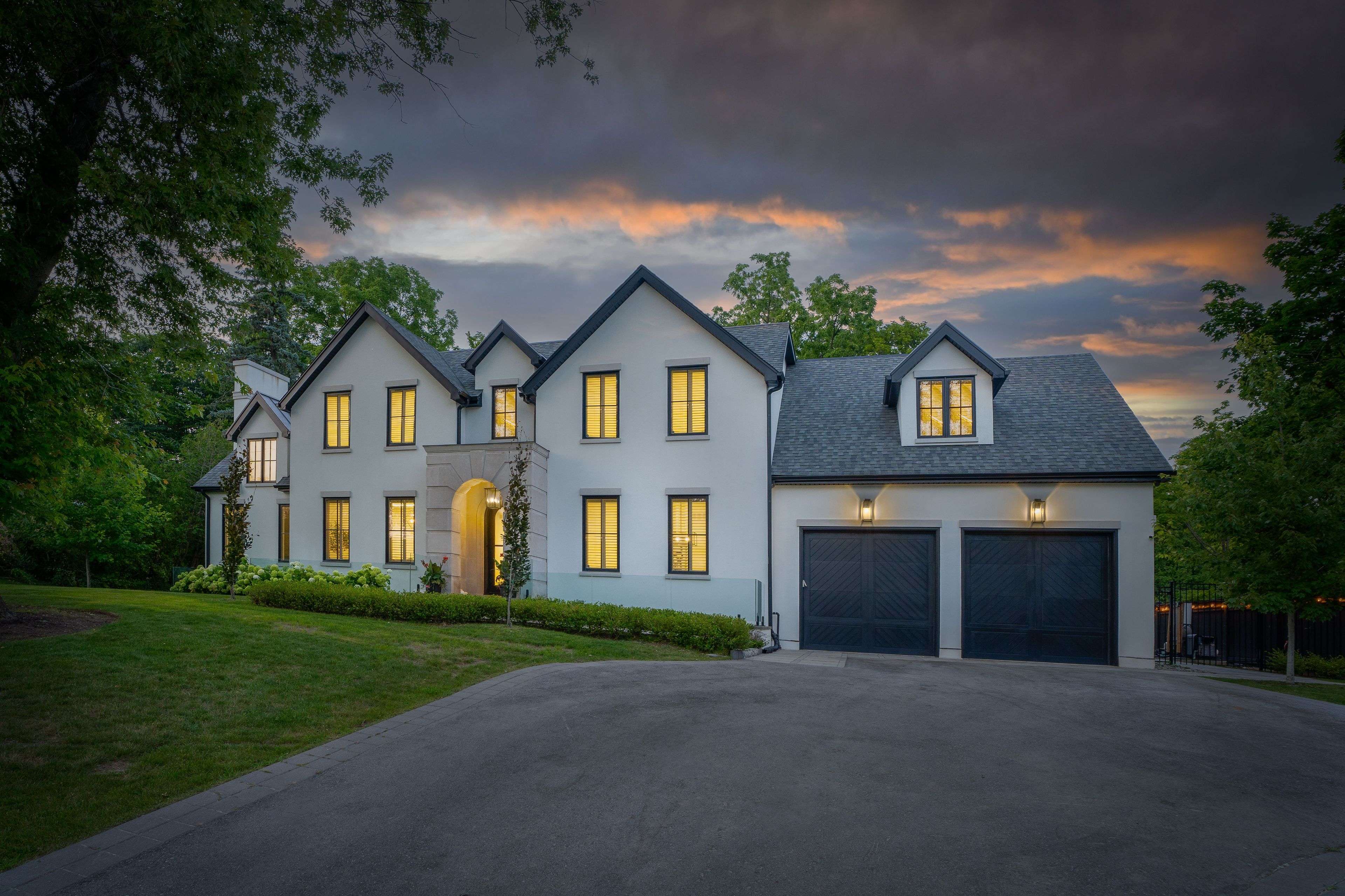 Oakville, ON L6J 4R6,231 Wedgewood DR