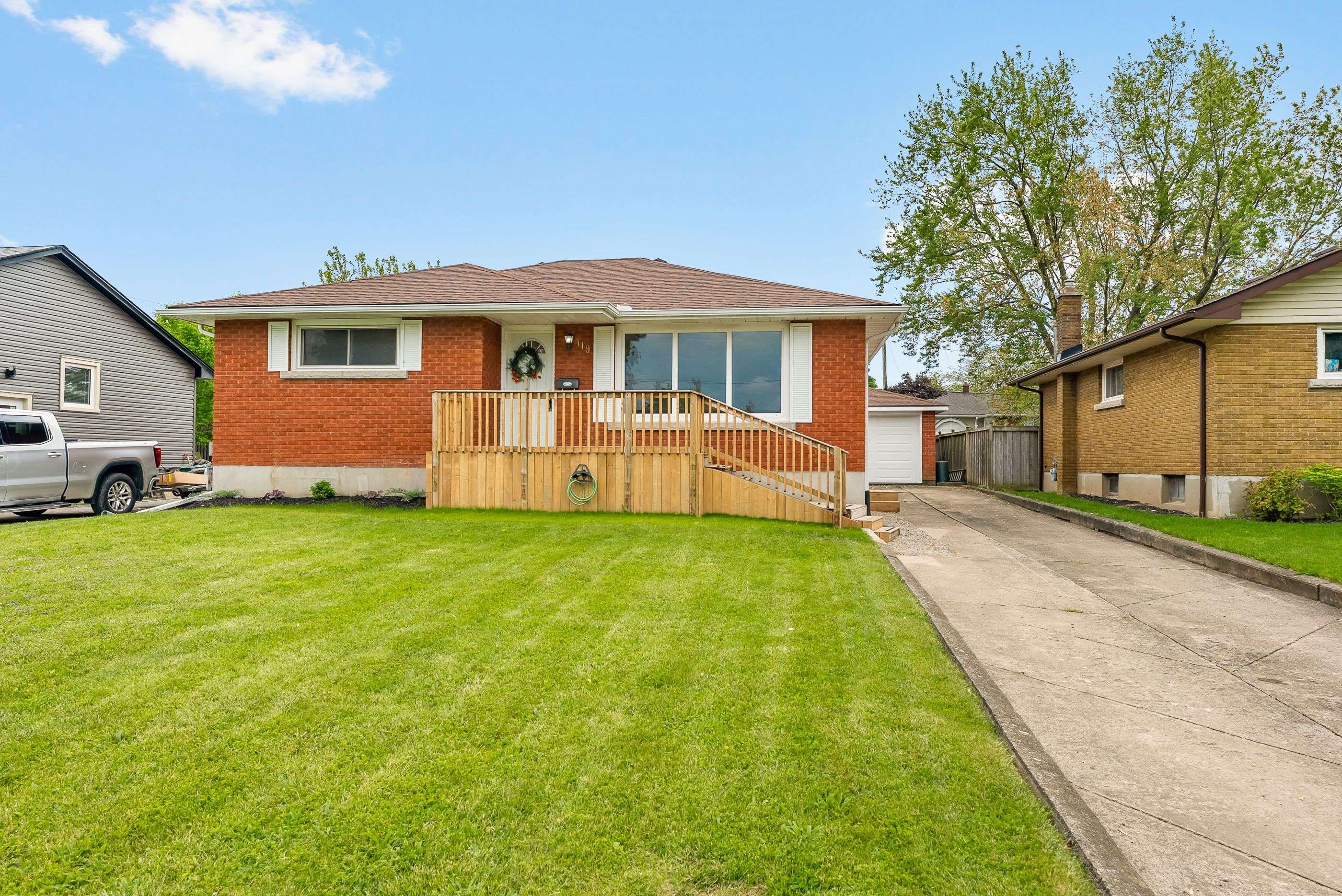 Thorold, ON L2V 3Y2,119 Ryerson ST