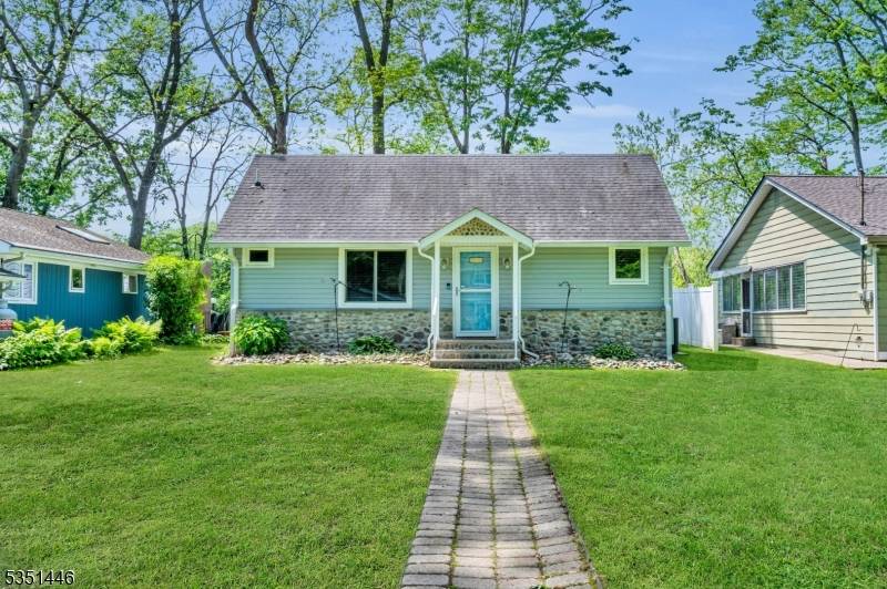 Knowlton Twp., NJ 07832,16 N Riverview Ave