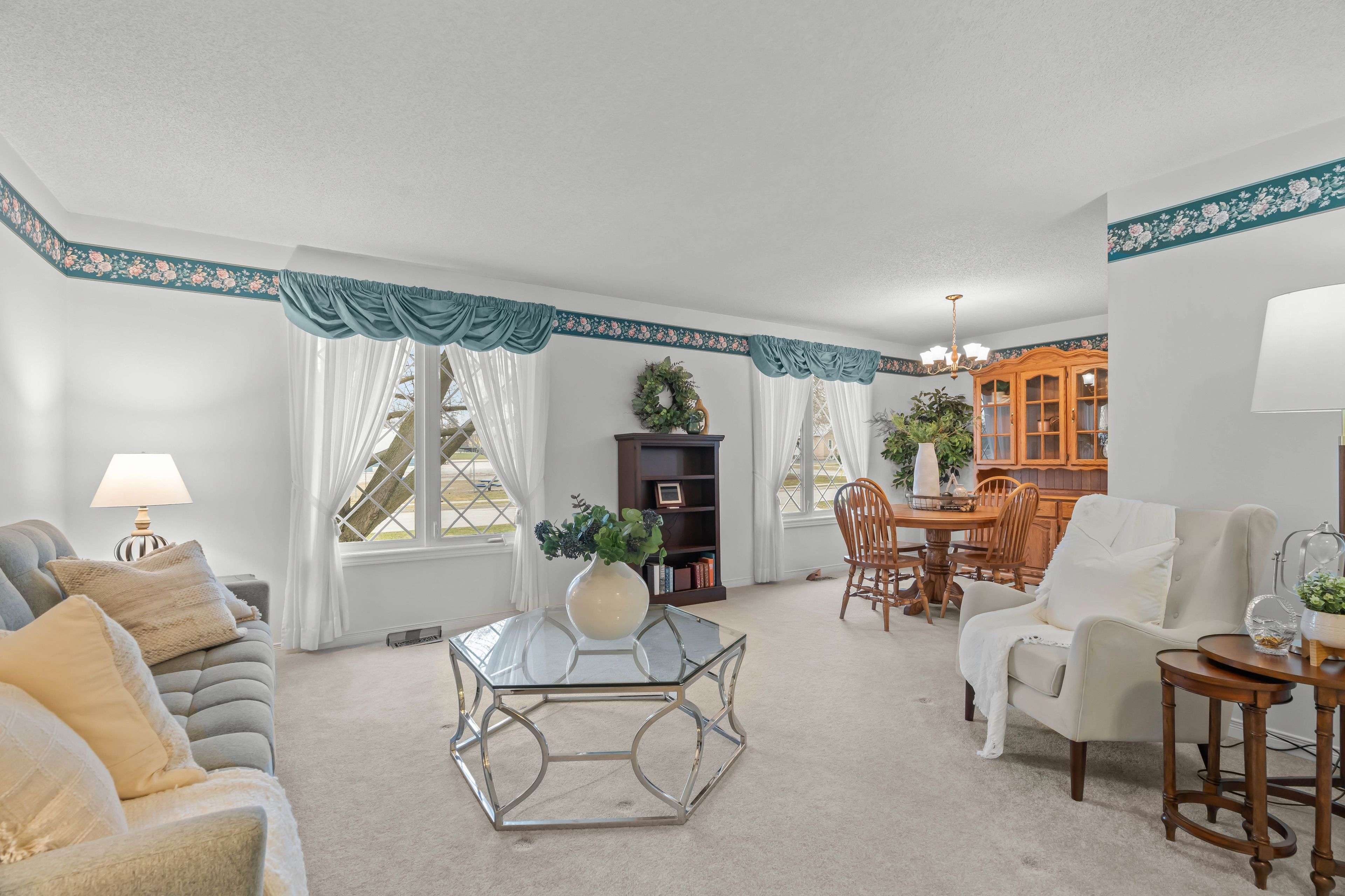 Lambton Shores, ON N0N 1J0,60 JAMES ST N