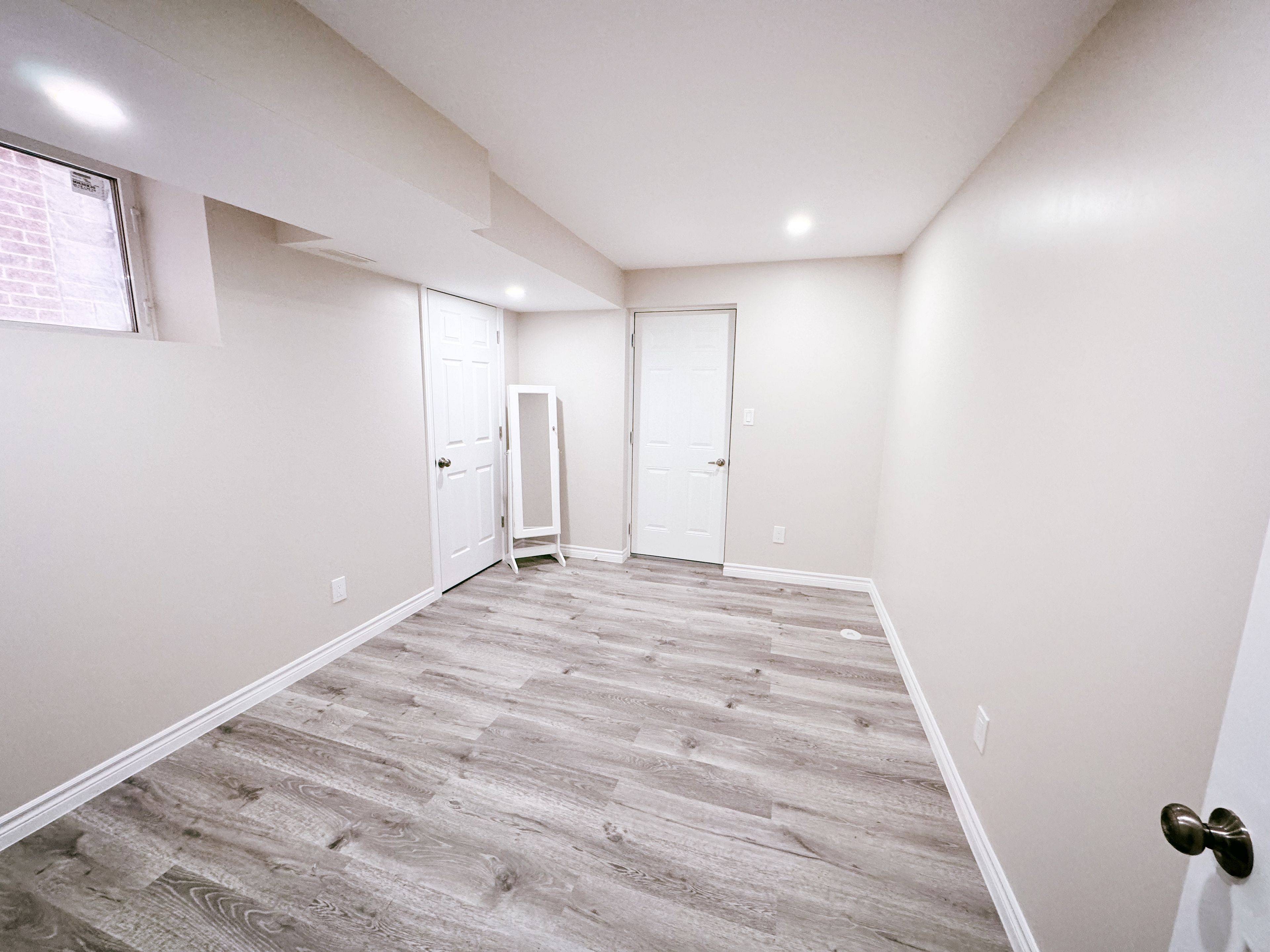 Whitby, ON L1P 0G8,19 Yvette ST #Basement