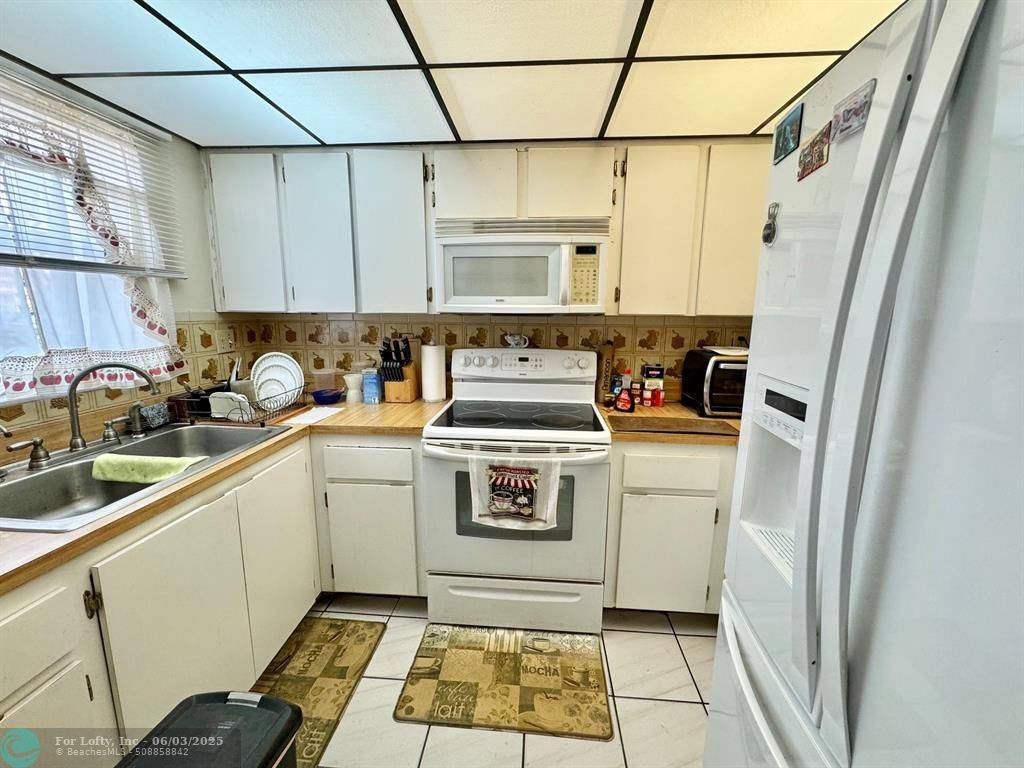 Hialeah, FL 33012,4357 W 11th Ln #55