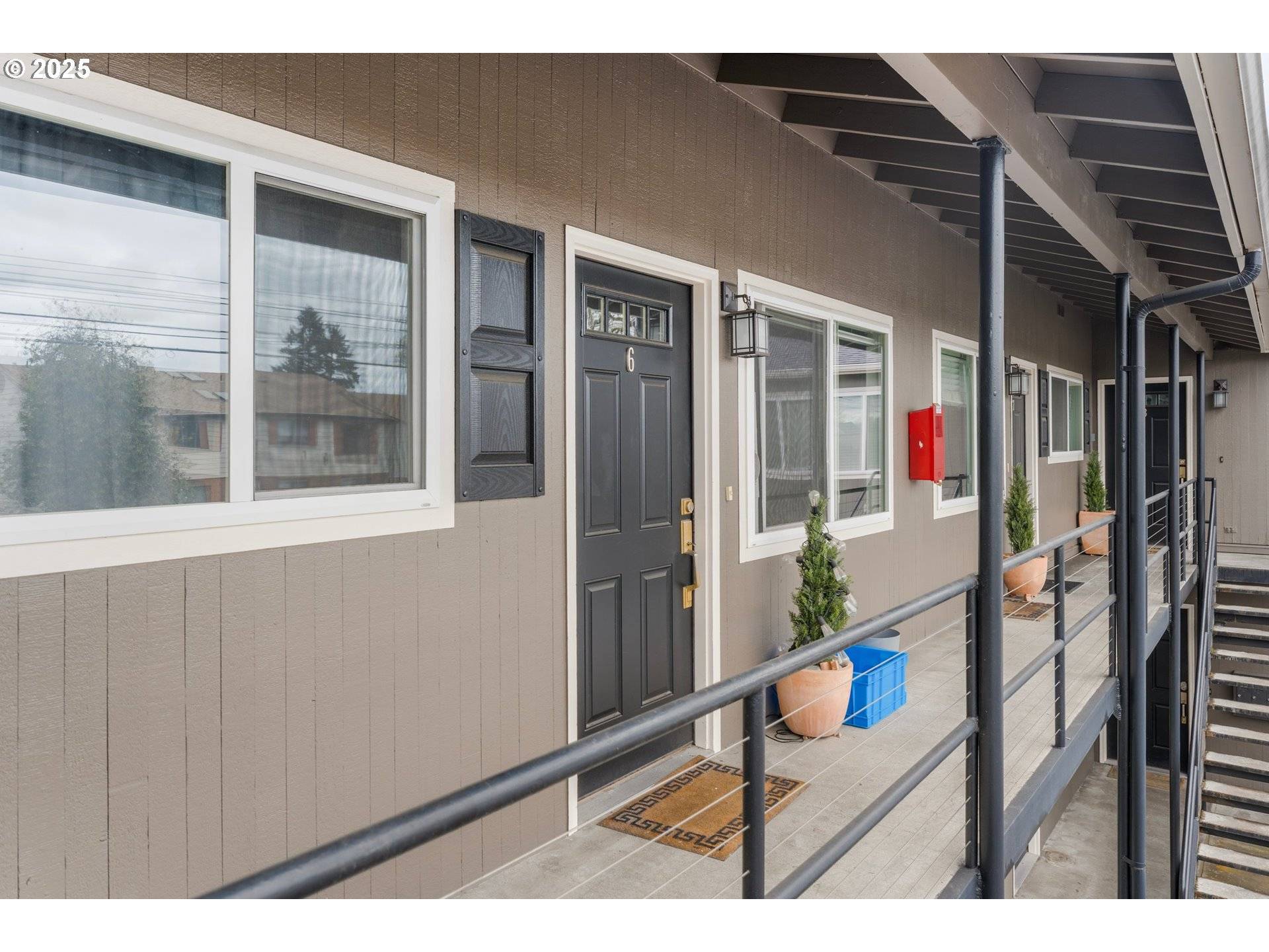Portland, OR 97202,5931 SE MILWAUKIE AVE ##6