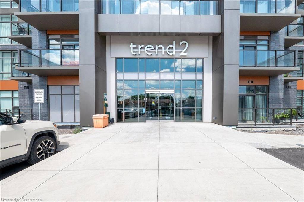 Hamilton, ON L8B 2A5,460 Dundas ST #314