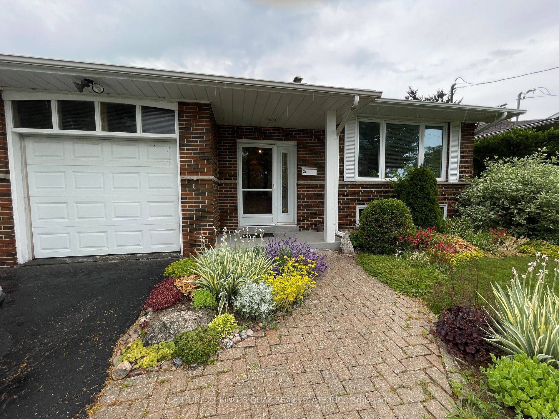 Toronto E05, ON M1T 1Z7,33 Corundum CRES