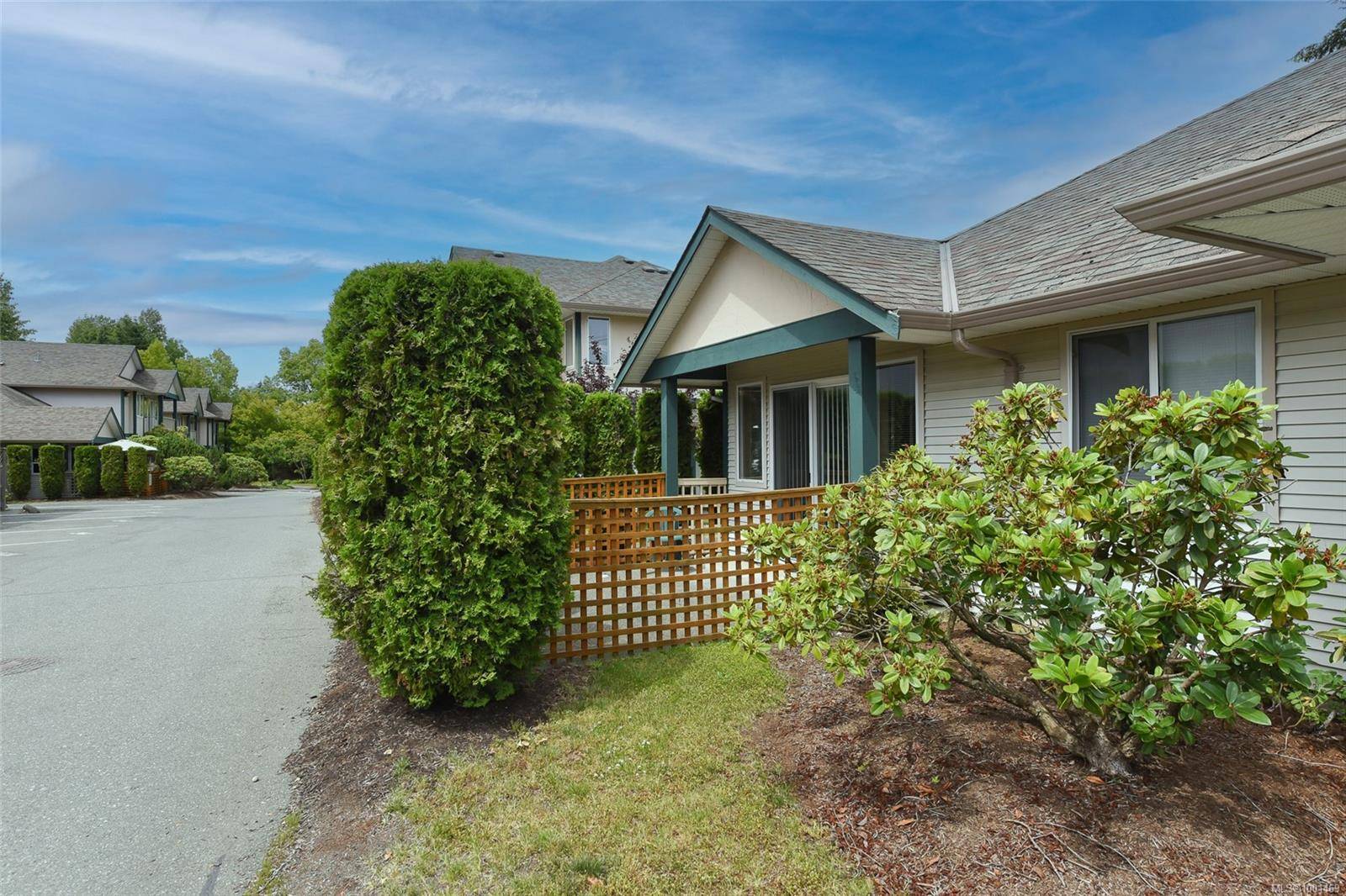 Courtenay, BC V9N 1K8,851 5th St #1D