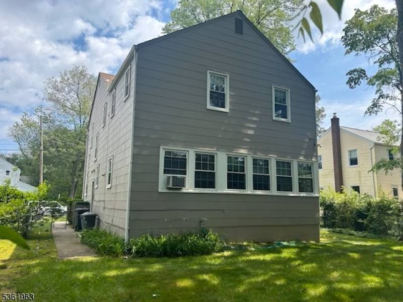 Livingston Twp., NJ 07039,7 Concord Dr