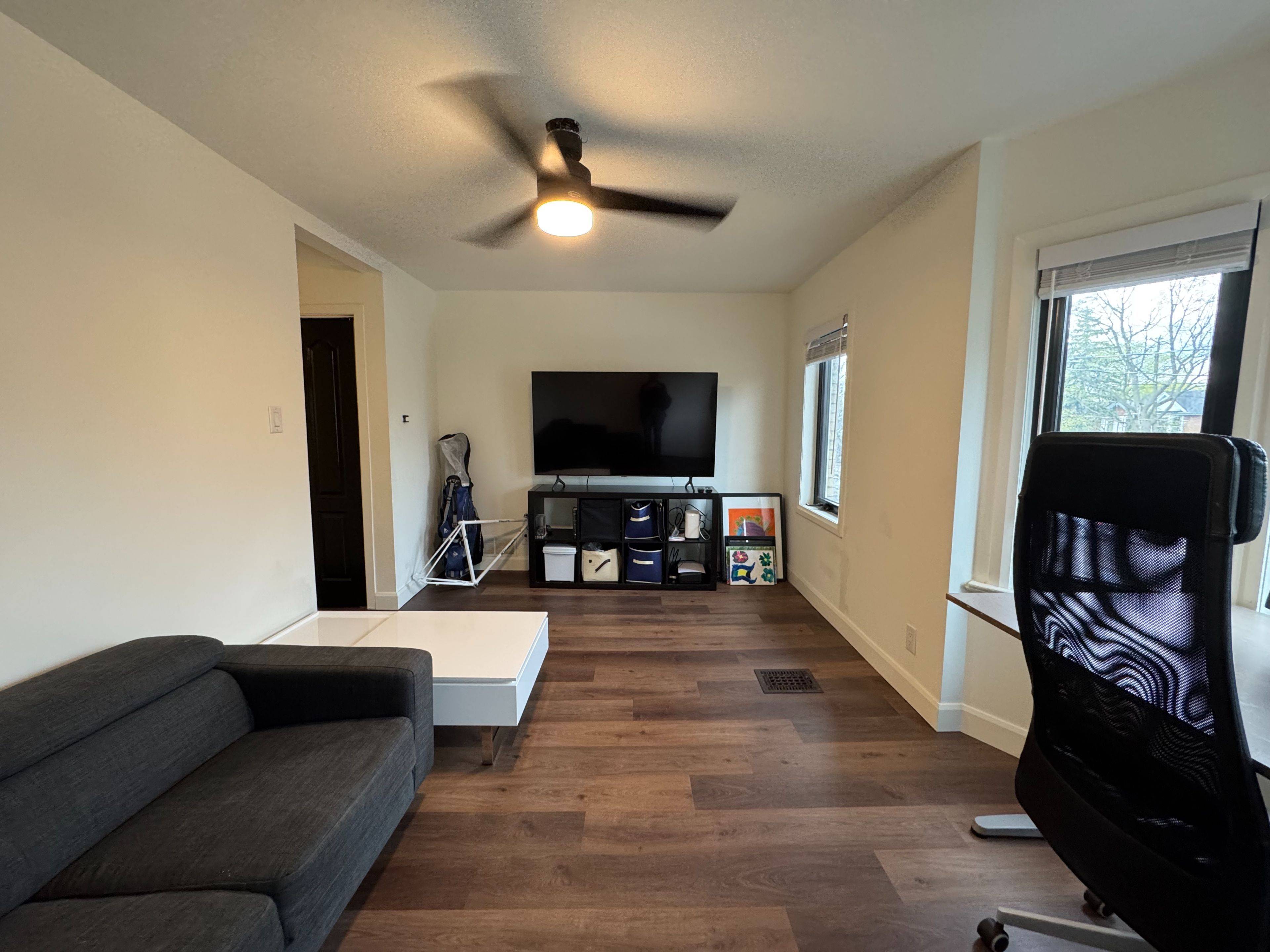 Toronto E02, ON M4E 2C1,2137 Gerrard ST E #Upper