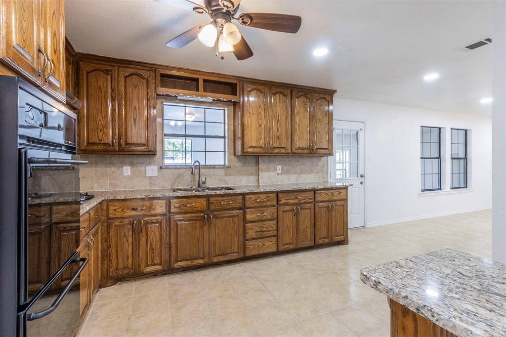 Fort Worth, TX 76179,6517 Bob Hanger Street
