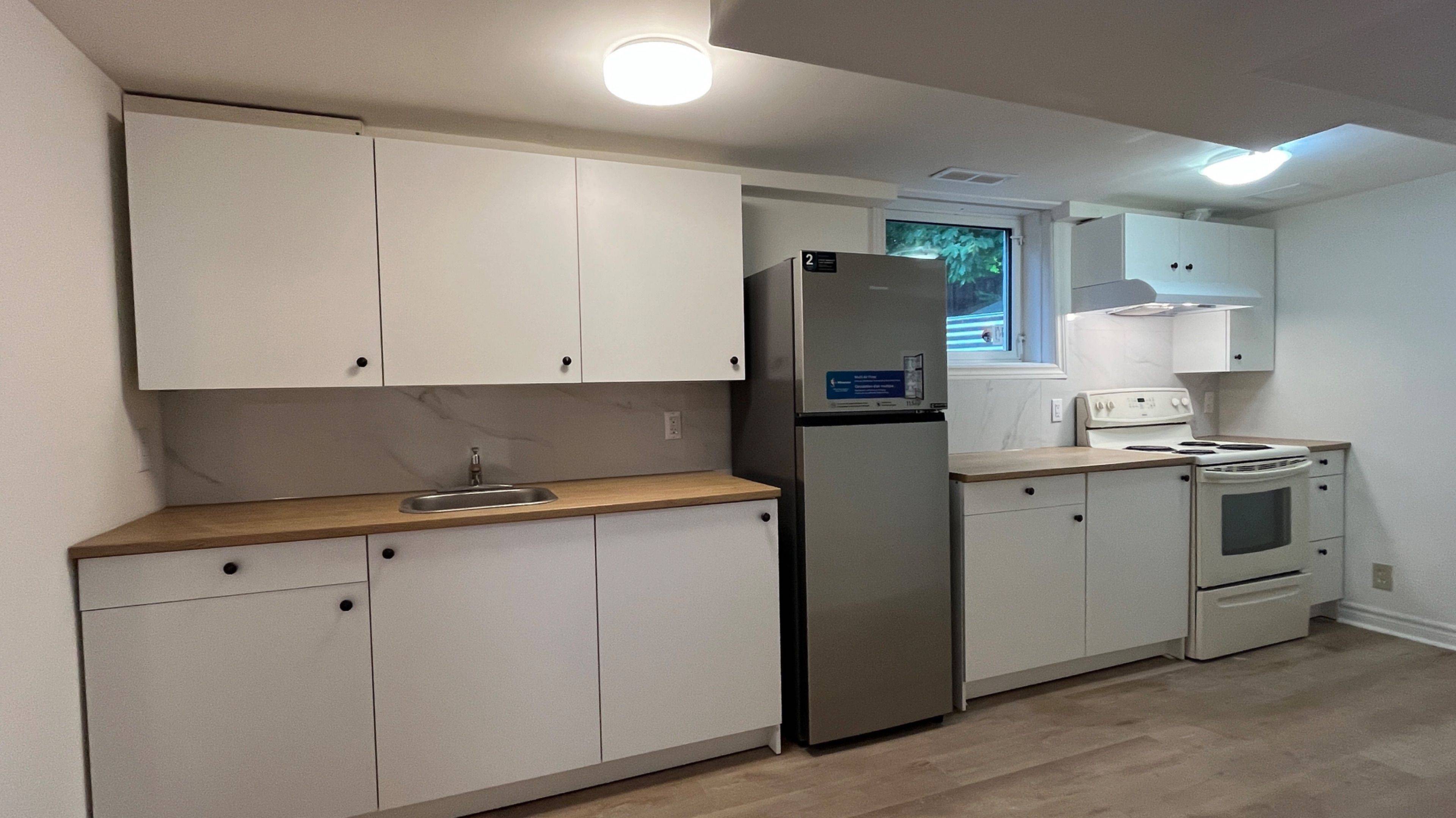 Guelph, ON N1E 3T8,106 Sheridan ST #Basement