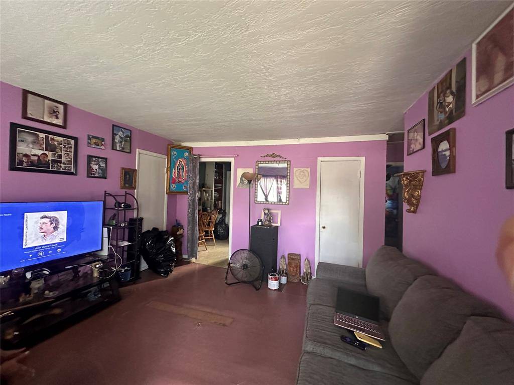 Garland, TX 75040,129 E Wanda Drive