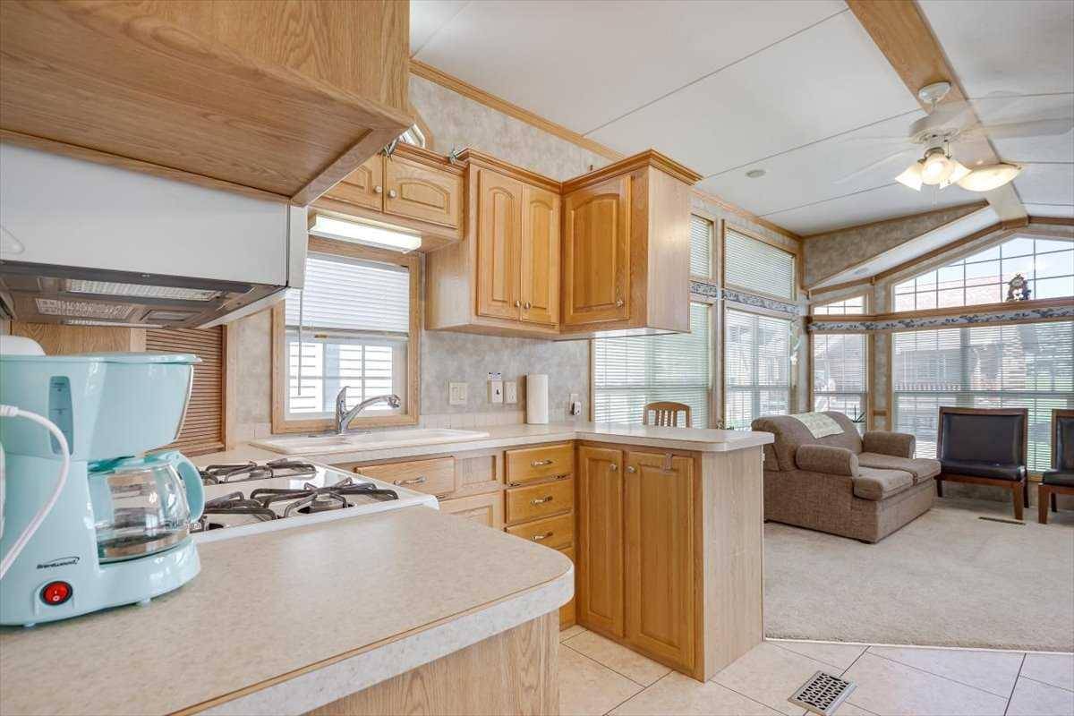 Rural Red Deer County, AB T0M 1R0,25054 South Pine Lake Road #4032