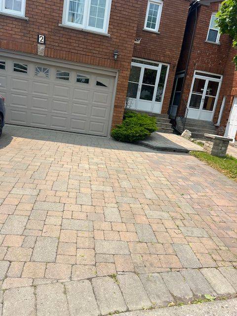 Toronto E07, ON M1S 5B7,2 Grittani LN