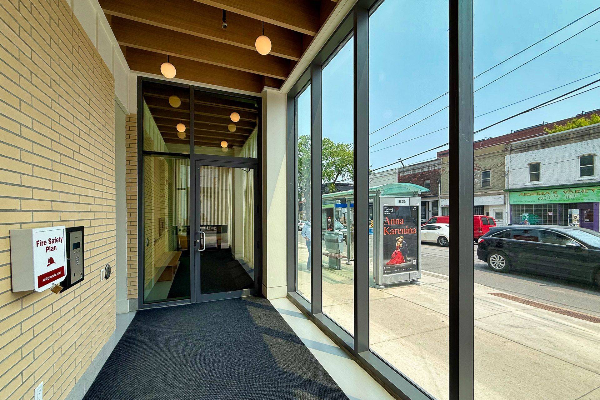Toronto E01, ON M4K 0A5,495 Logan AVE #201