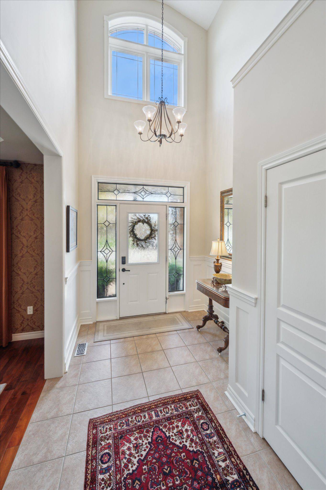 Guelph, ON N1L 0B6,8 Ray CRES