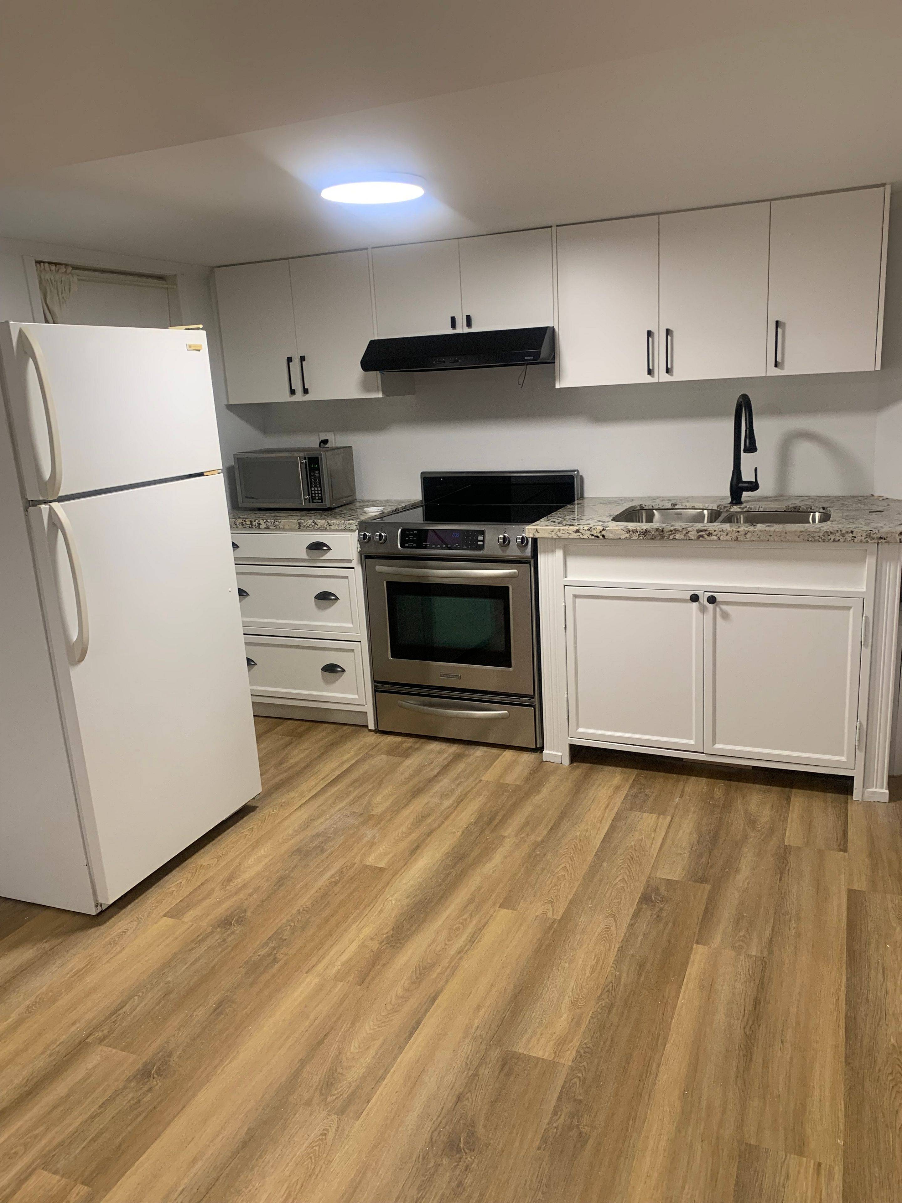 Toronto C04, ON M5M 1B4,324 Lawrence AVE W #Basement