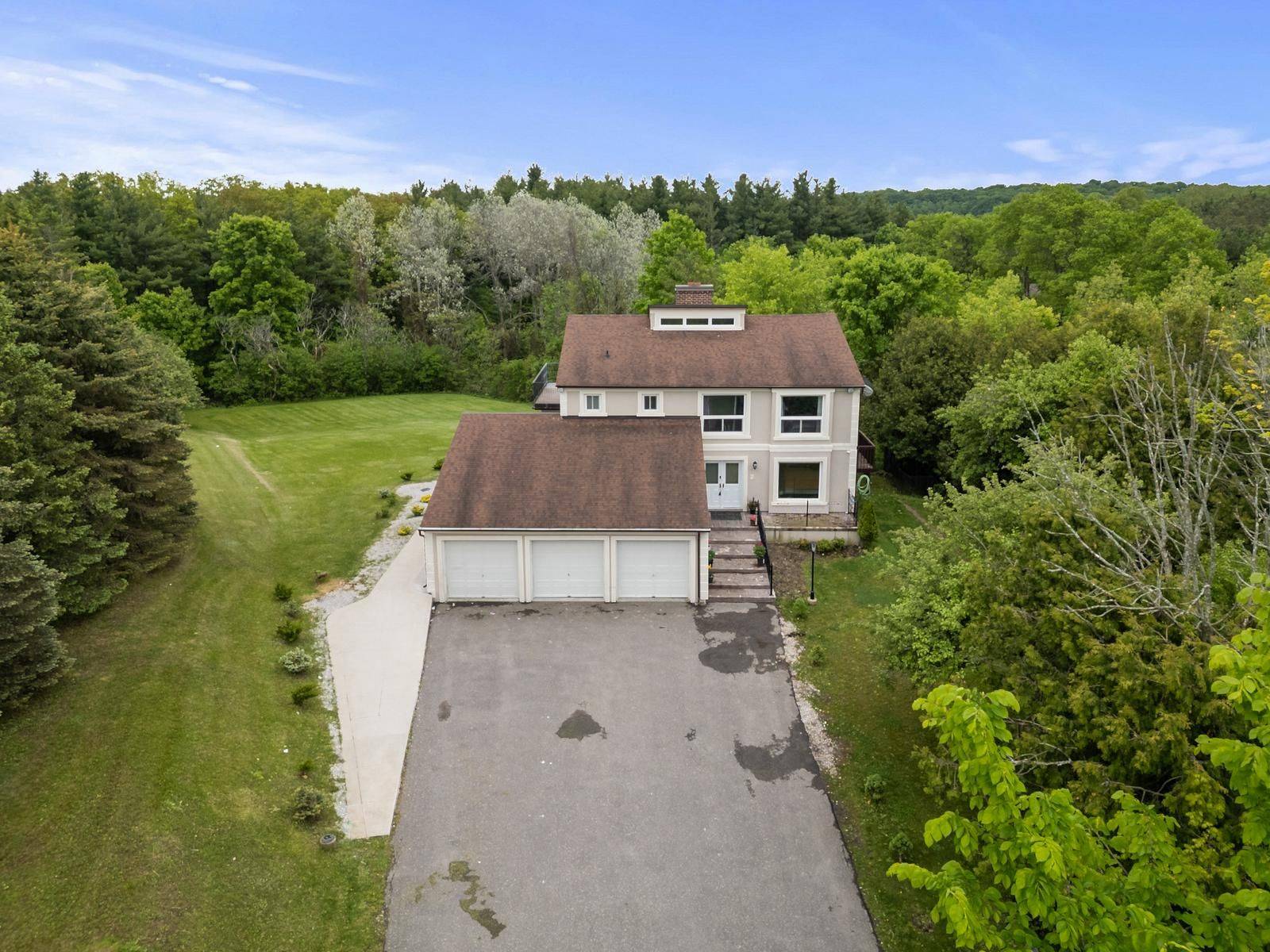 Caledon, ON L7E 0R3,7 Keily CRES