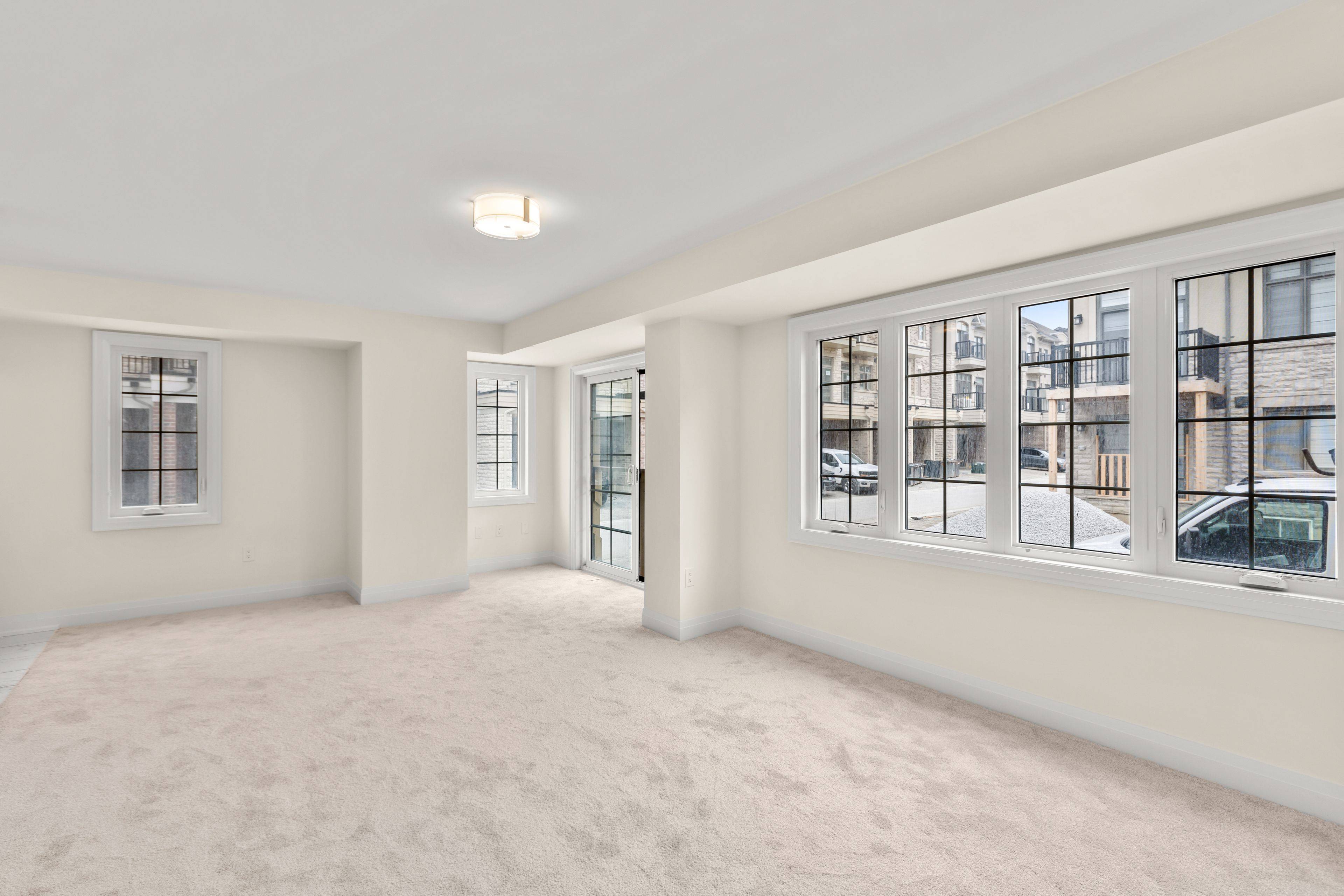 Markham, ON L6C 3L5,1 ABBEY HILL LN