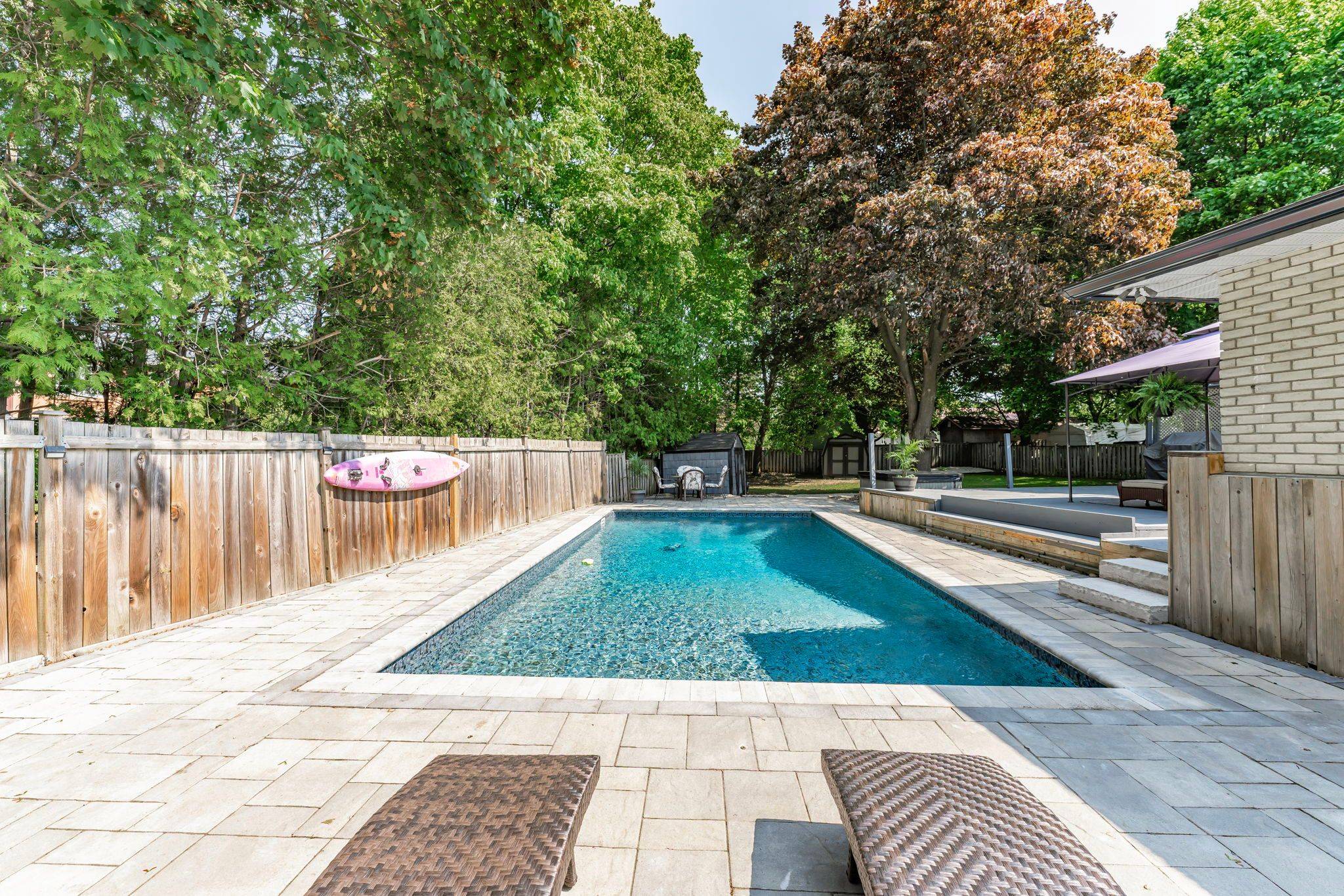 Barrie, ON L4N 4J8,200 HICKORY LN