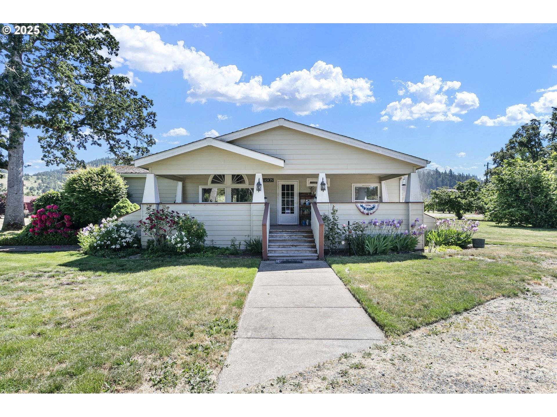 Eugene, OR 97405,34601 SEAVEY LOOP RD