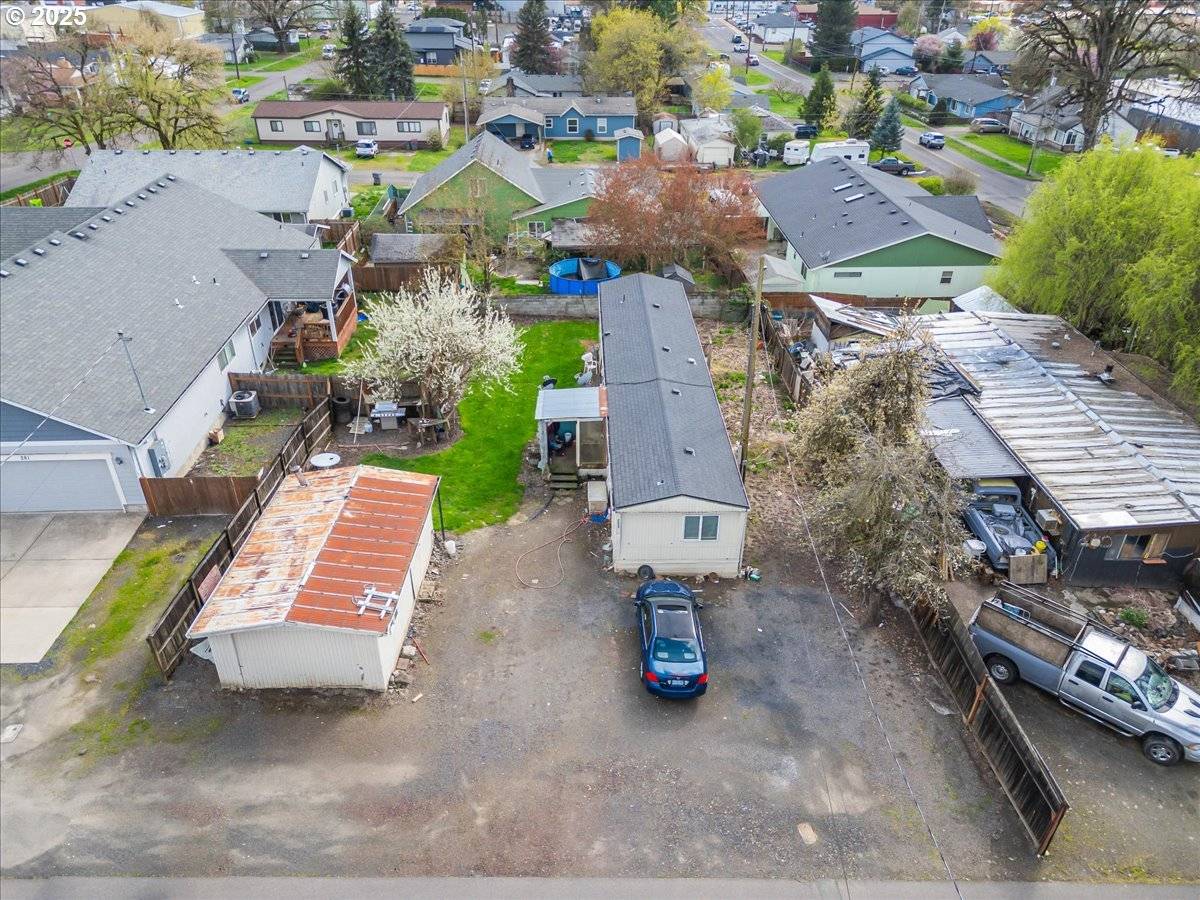 Lafayette, OR 97127,253 E 7TH ST