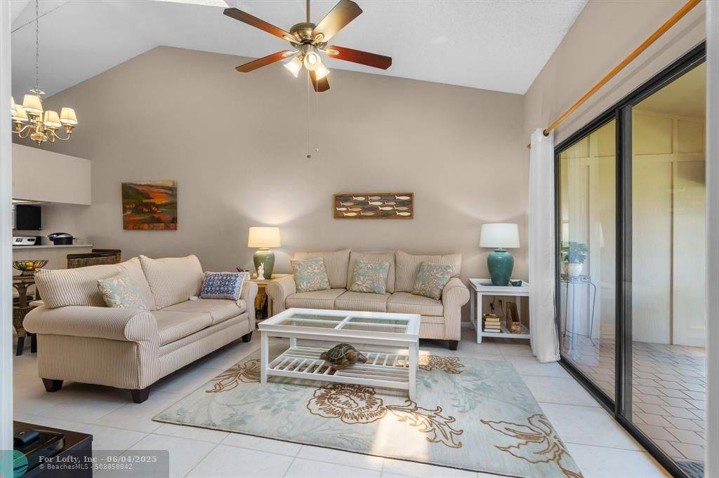 Greenacres, FL 33413,900 Crosswinds Dr  #D2