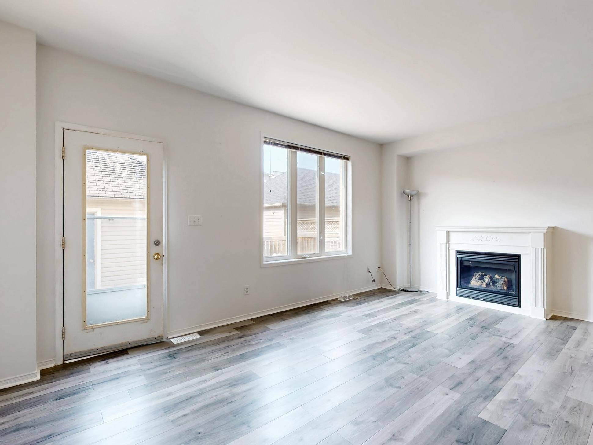 Toronto W05, ON M3J 3R3,10 Bowsfield RD