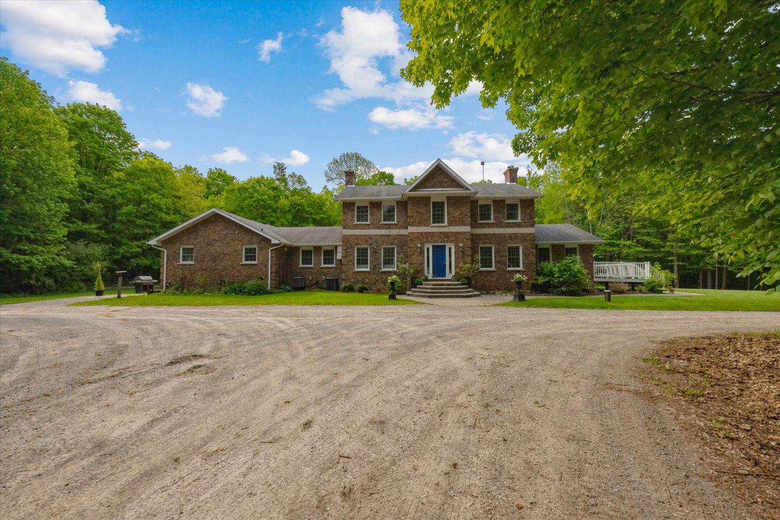 Kawartha Lakes, ON L0A 1K0,398 Sandy Hook RD