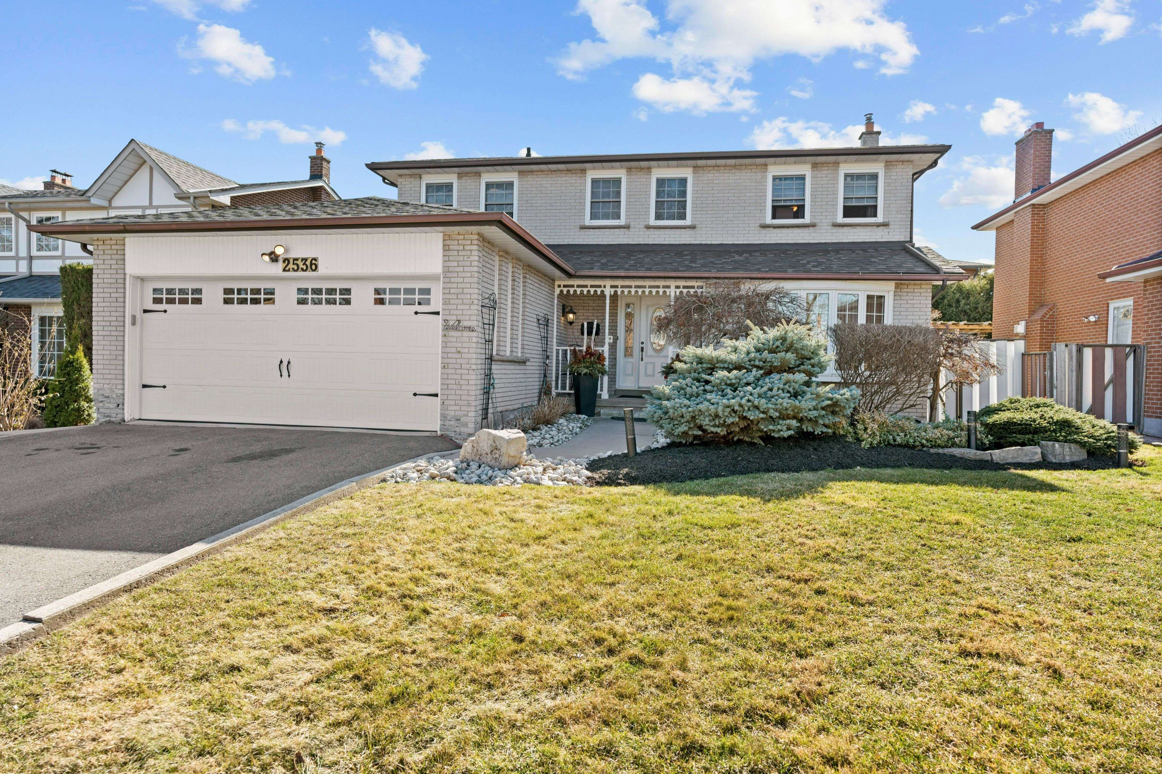 Mississauga, ON L5J 4H1,2536 Birch CRES