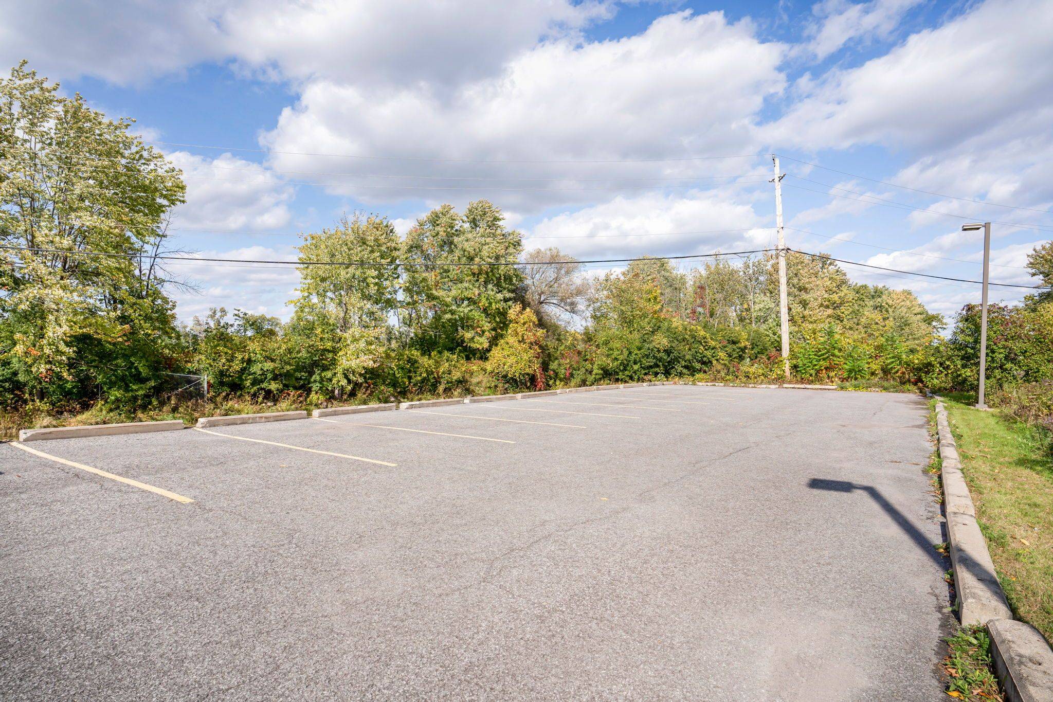 Hawkesbury, ON K6A 1A1,1 MAIN ST E #500