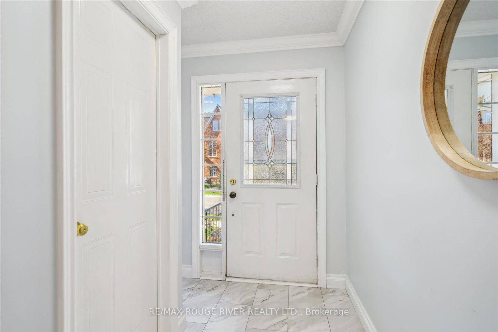 Whitby, ON L1N 9G9,19 Wallace DR