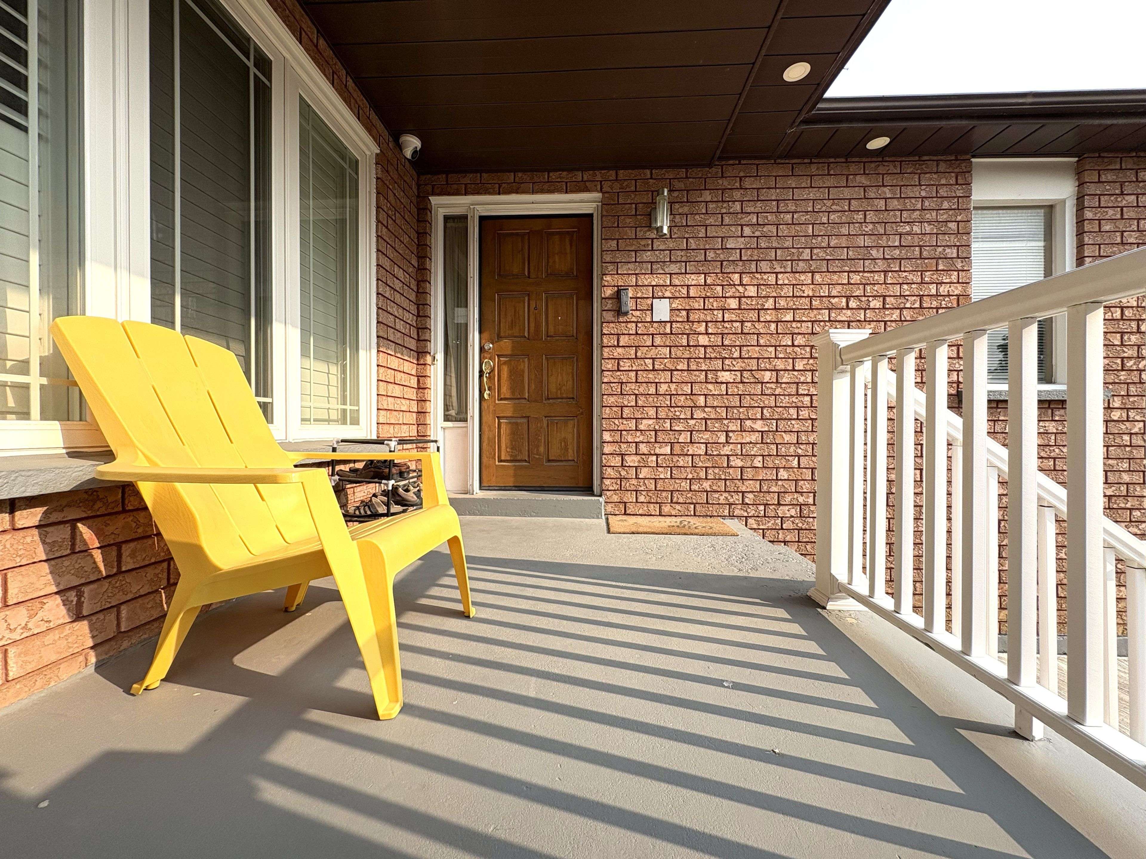 Vaughan, ON L4L 6J9,42 Lamp CRES