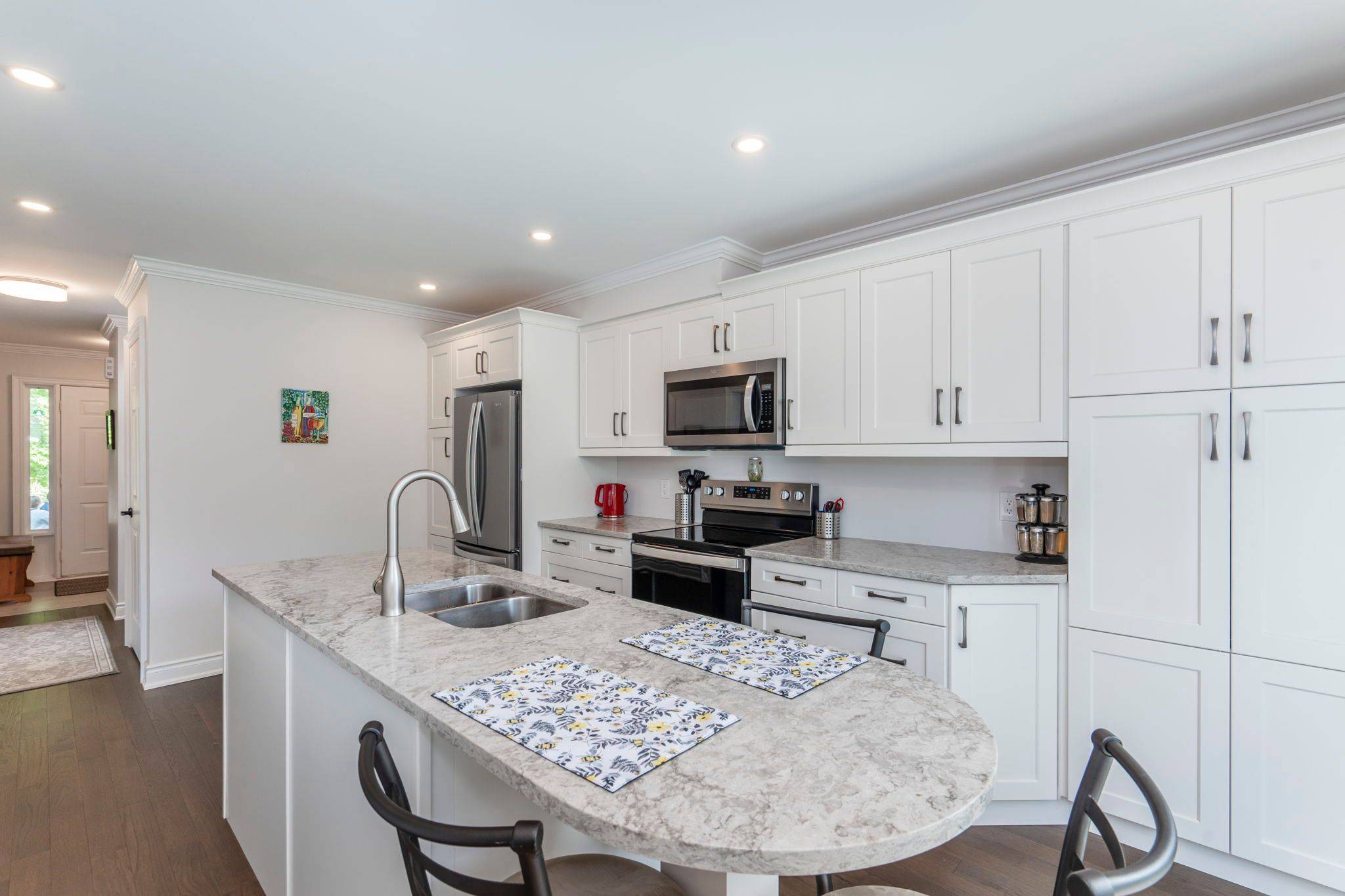 Midland, ON L4R 5C6,1056 Dina CRES
