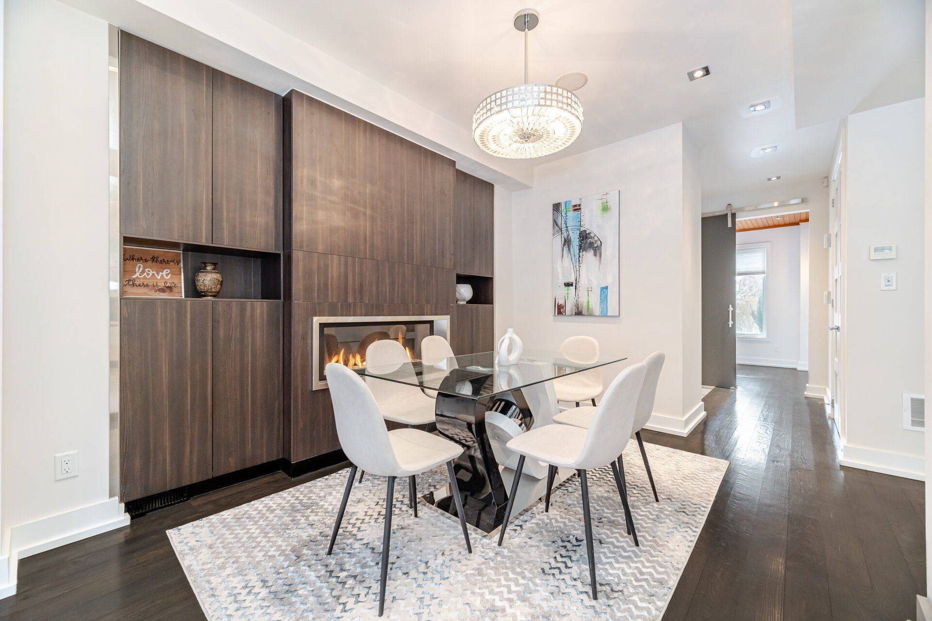 Mississauga, ON L5G 1P4,685 Montbeck CRES