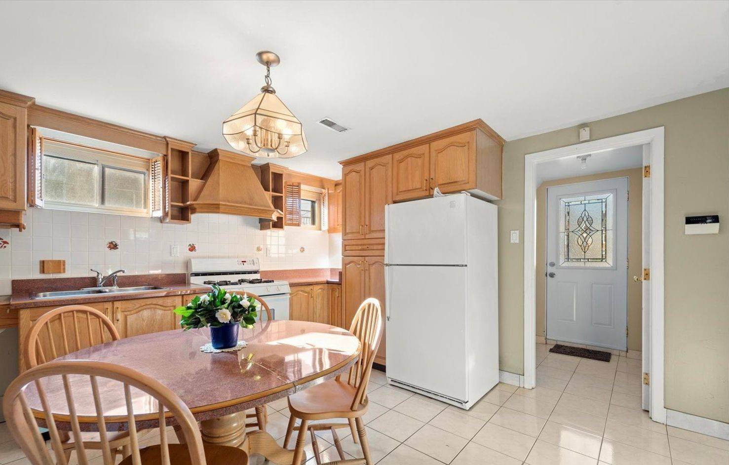 Toronto W05, ON M3L 2C9,64 Watney CRES #Lower