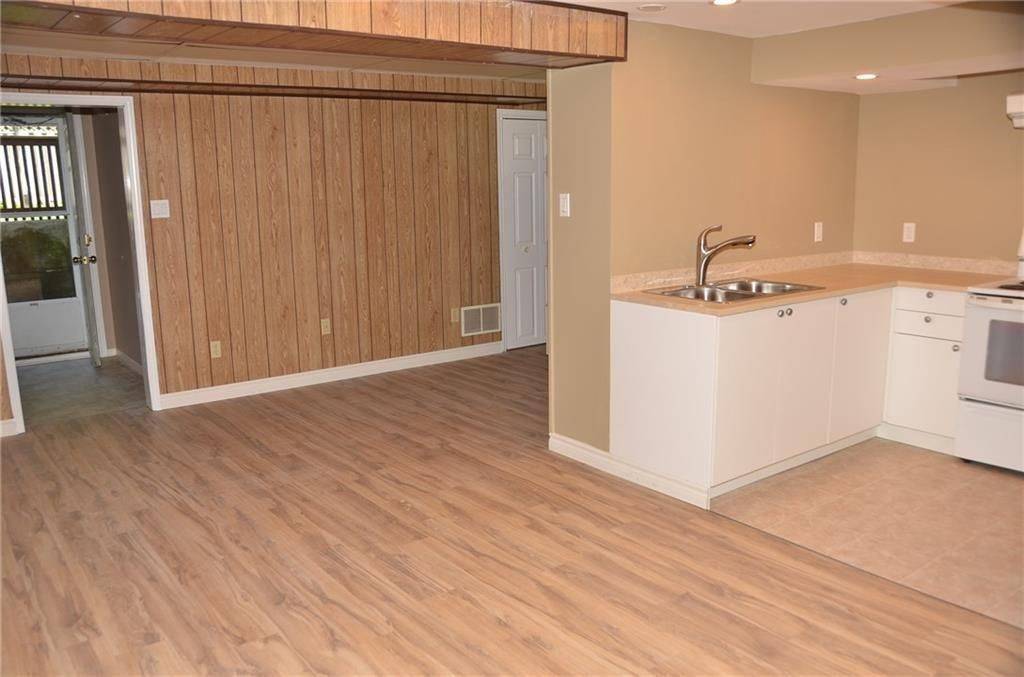Hamilton, ON L9G 1T9,131 Council CRES #Basement