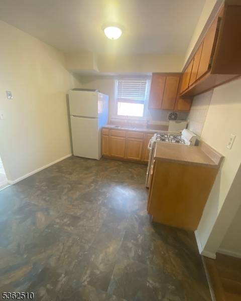 Linden City, NJ 07036,2012 Grier Ave #4