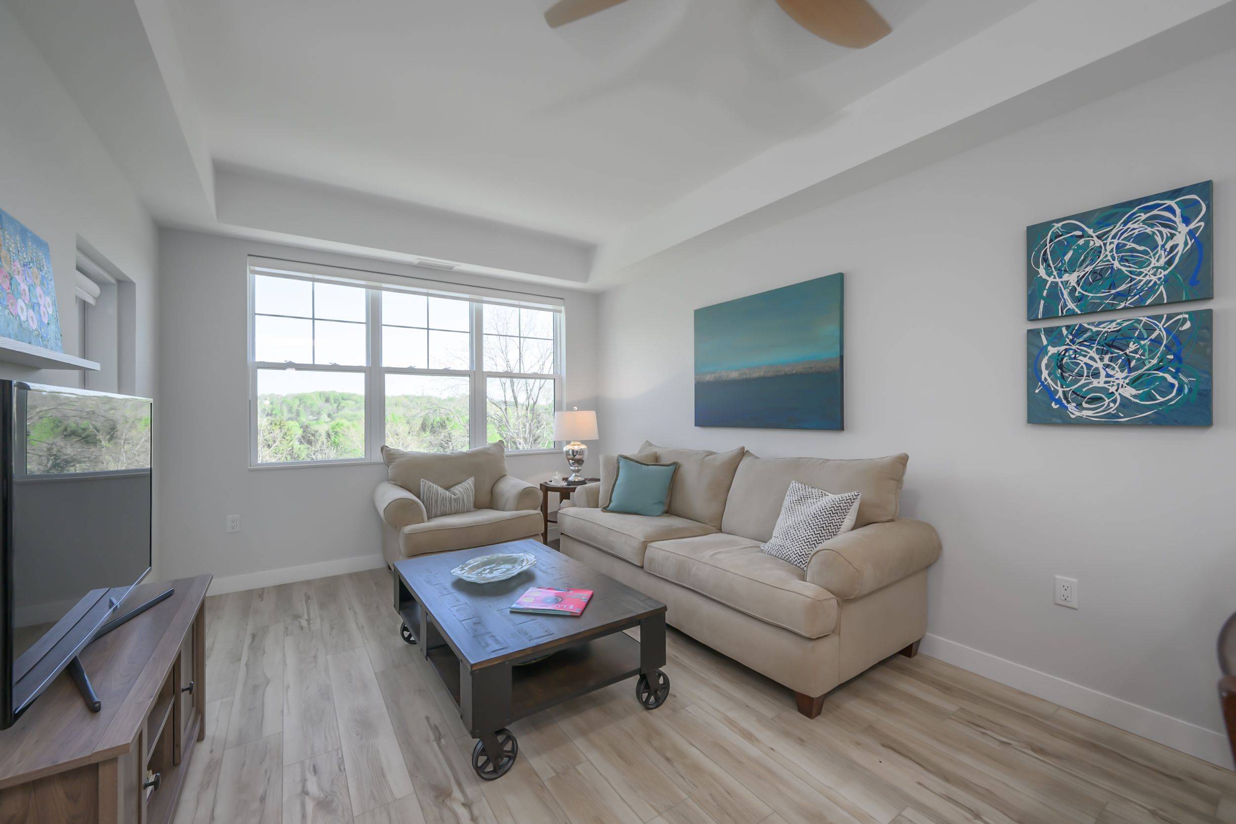Central Elgin, ON N5L 0B7,100 The Promenade ST #401