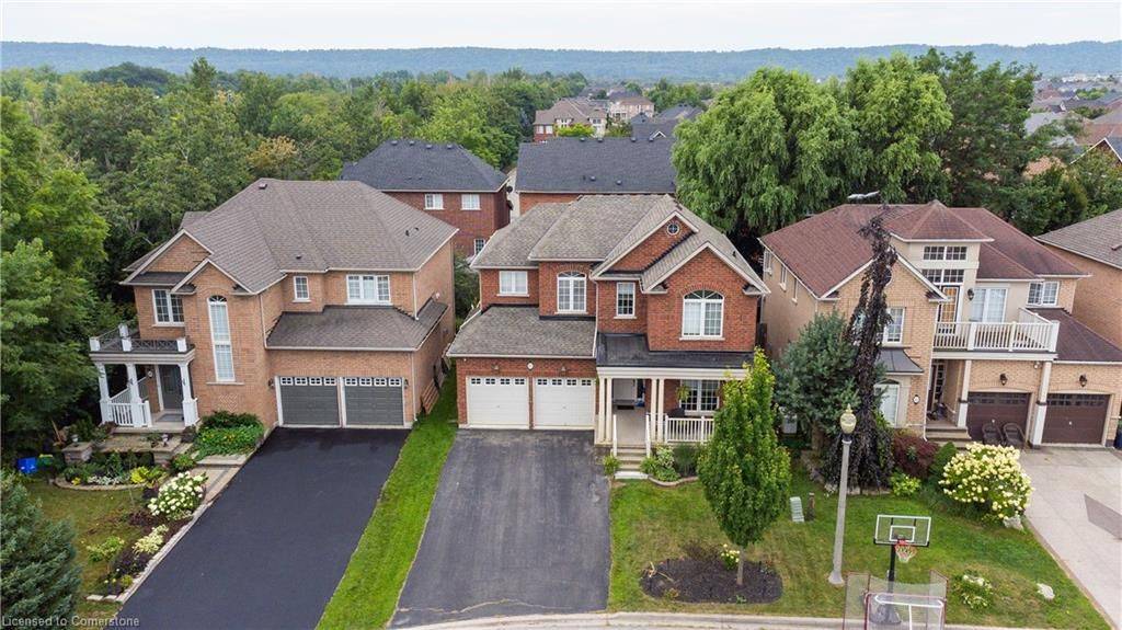 Hamilton, ON L8E 6C1,46 Bridgenorth CRES