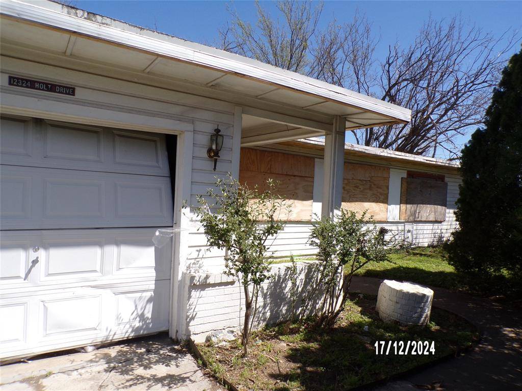 12324 HOLT Drive, Dallas, TX 75218