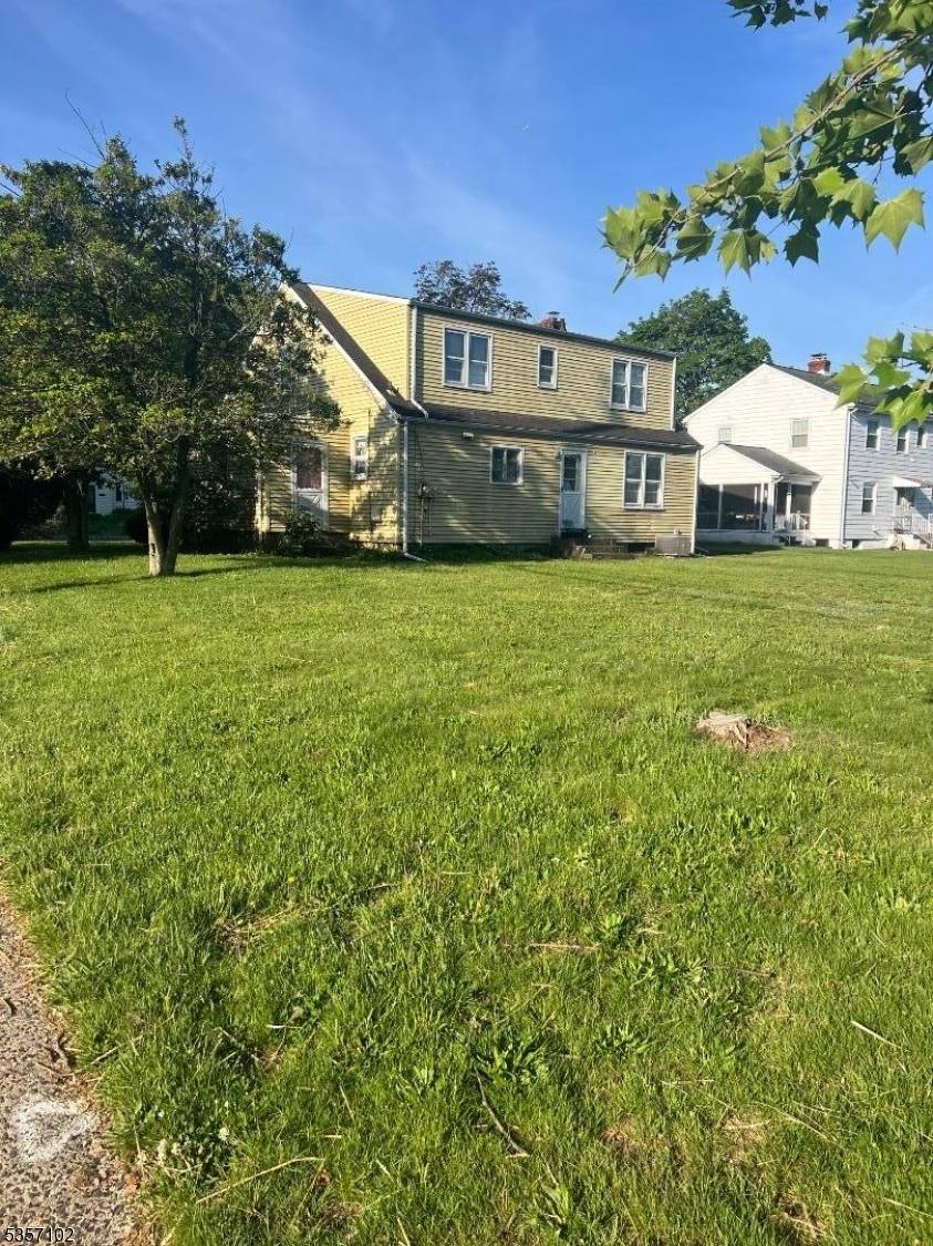Somerville Boro, NJ 08876,69 Fairmont Ave