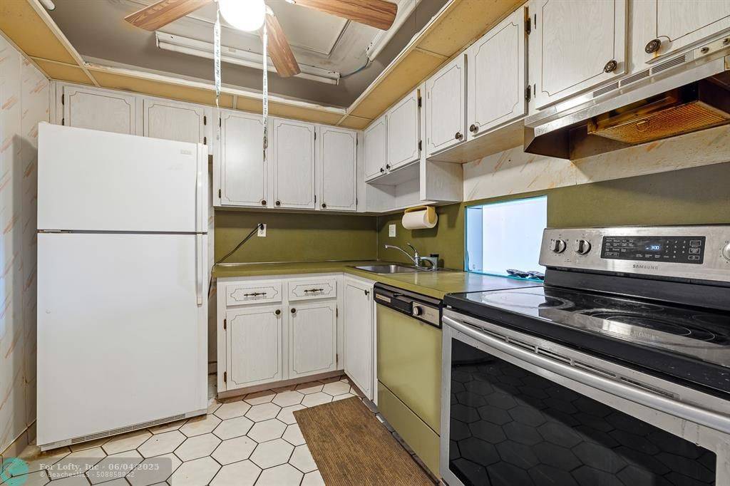 North Lauderdale, FL 33068,8260 SW 24th St  #6310